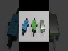 Adapter światłowodowy E2000 RM Metalowa obudowa bez kołnierza do stojaka ODF