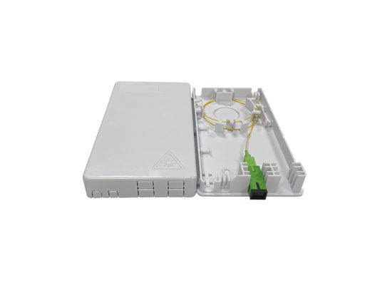 kupować 4 portów SC Fiber Optic Termination Box ABS dla kabli płaskiej produkcja online