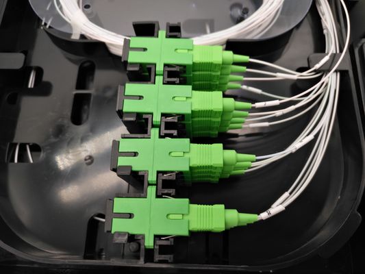 kupować FTTH IP65 16 portów 2 sztuk 1x8 Fiber Optic Splitter Box produkcja online