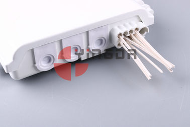 kupować Pudełko na rozgałęziacz optyczny z tworzywa sztucznego 8 rdzeni, kabel niecięty Pole końcowe do 1x8 PLC Splitter White produkcja online